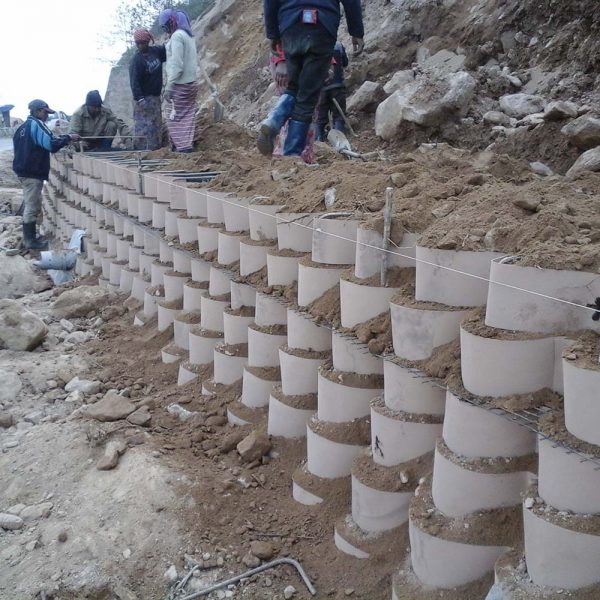 Geocell Retaining Wall Systems